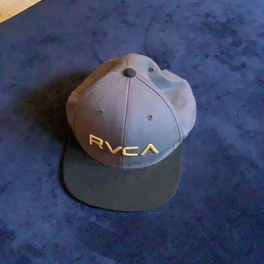 RVCA Snapback Hat Gray Adjustable Cap | Minimal Streetwear Skate Surf